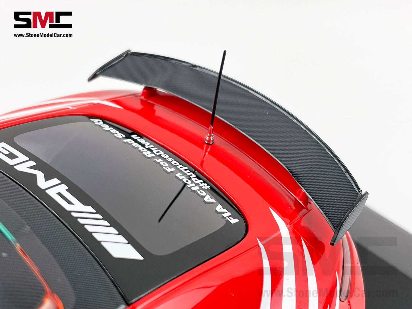 Formula One 1:18 Minichamps Mercedes-Benz AMG GT-R F1 Safety Car 2021 153036097