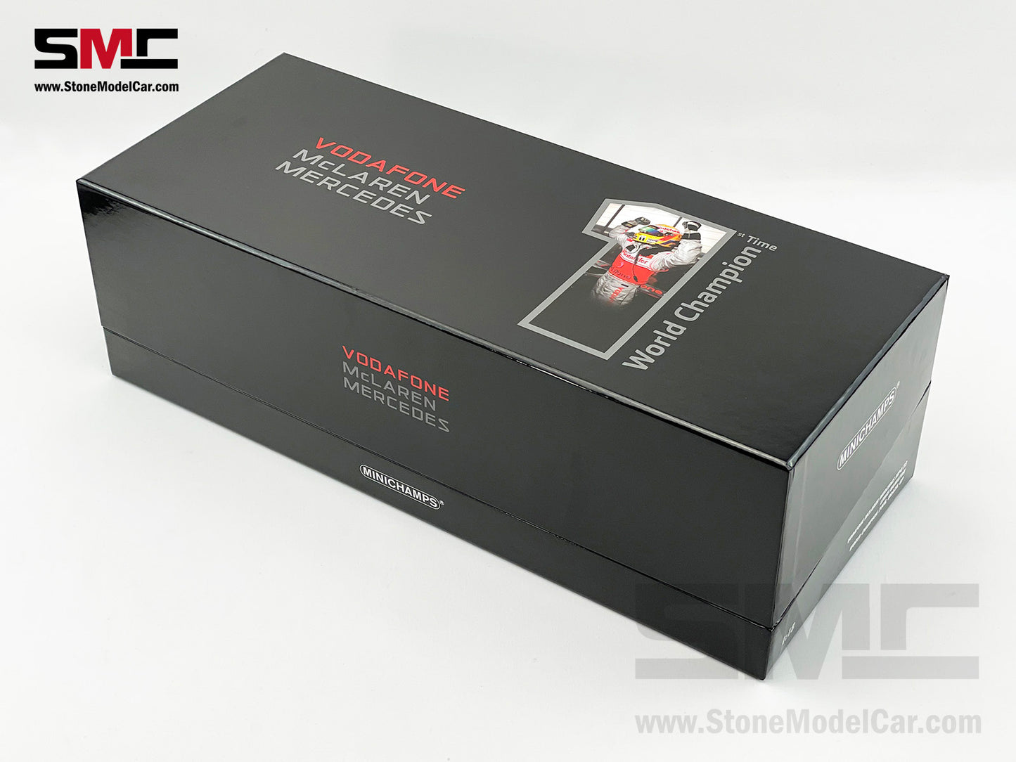 Mclaren Mercedes F1 MP4/23 #22 Lewis Hamilton Brazil GP 2008 World Champion 1:18 MINICHAMPS Gift Box