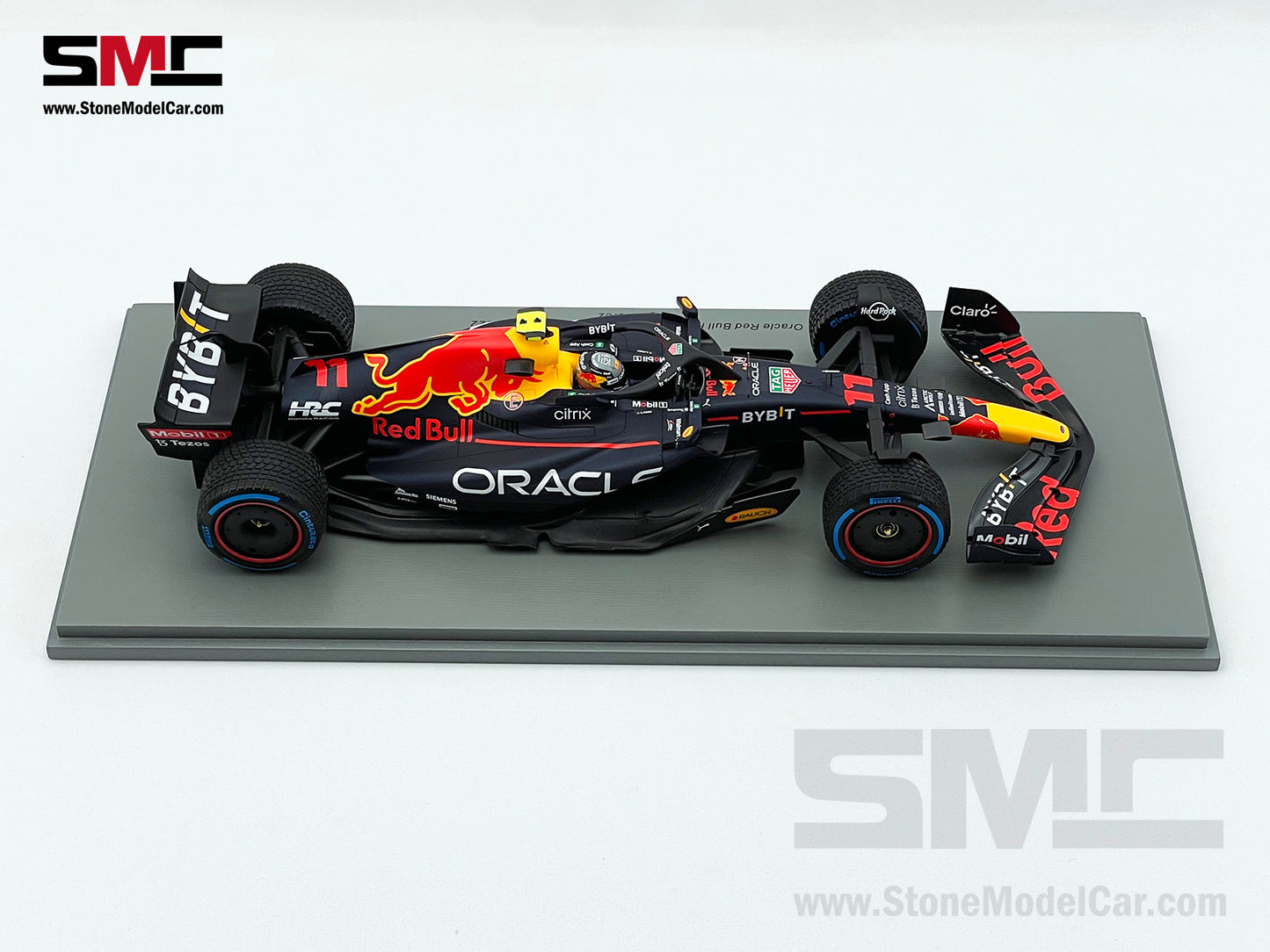 1:18 Spark Red Bull F1 RB18 #11 Sergio Perez Monaco GP Winner 2022 with Rain Tires