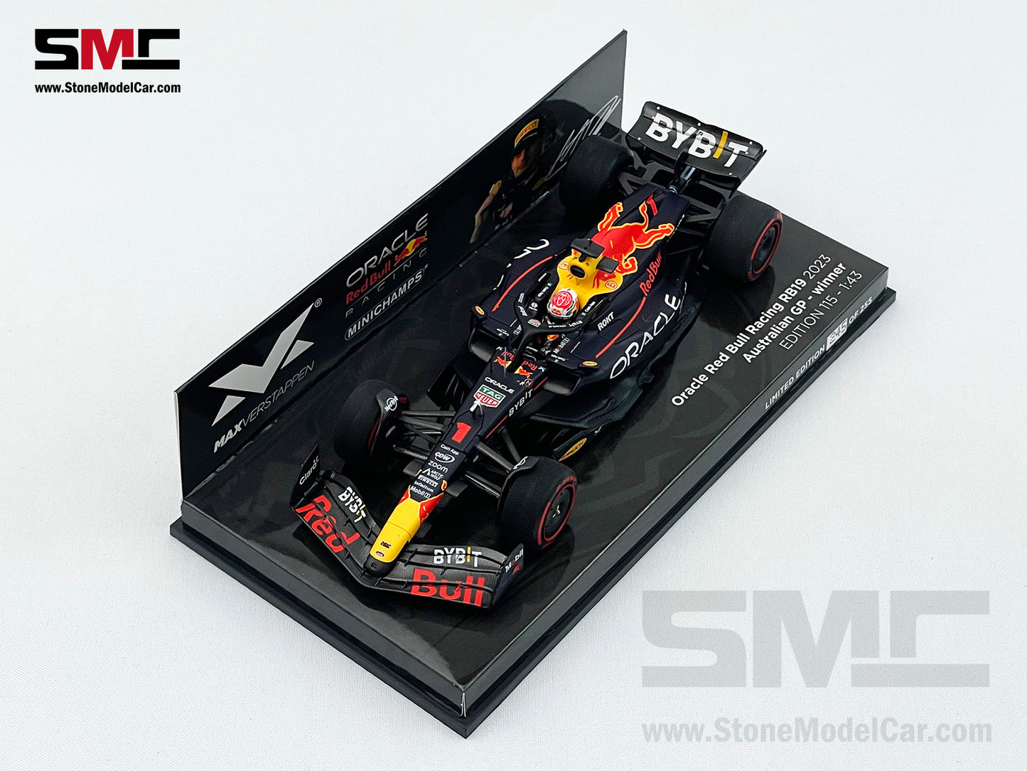Red Bull F1 RB19 #1 Max Verstappen Australia GP 2023 World Champion 1:43 MINICHAMPS