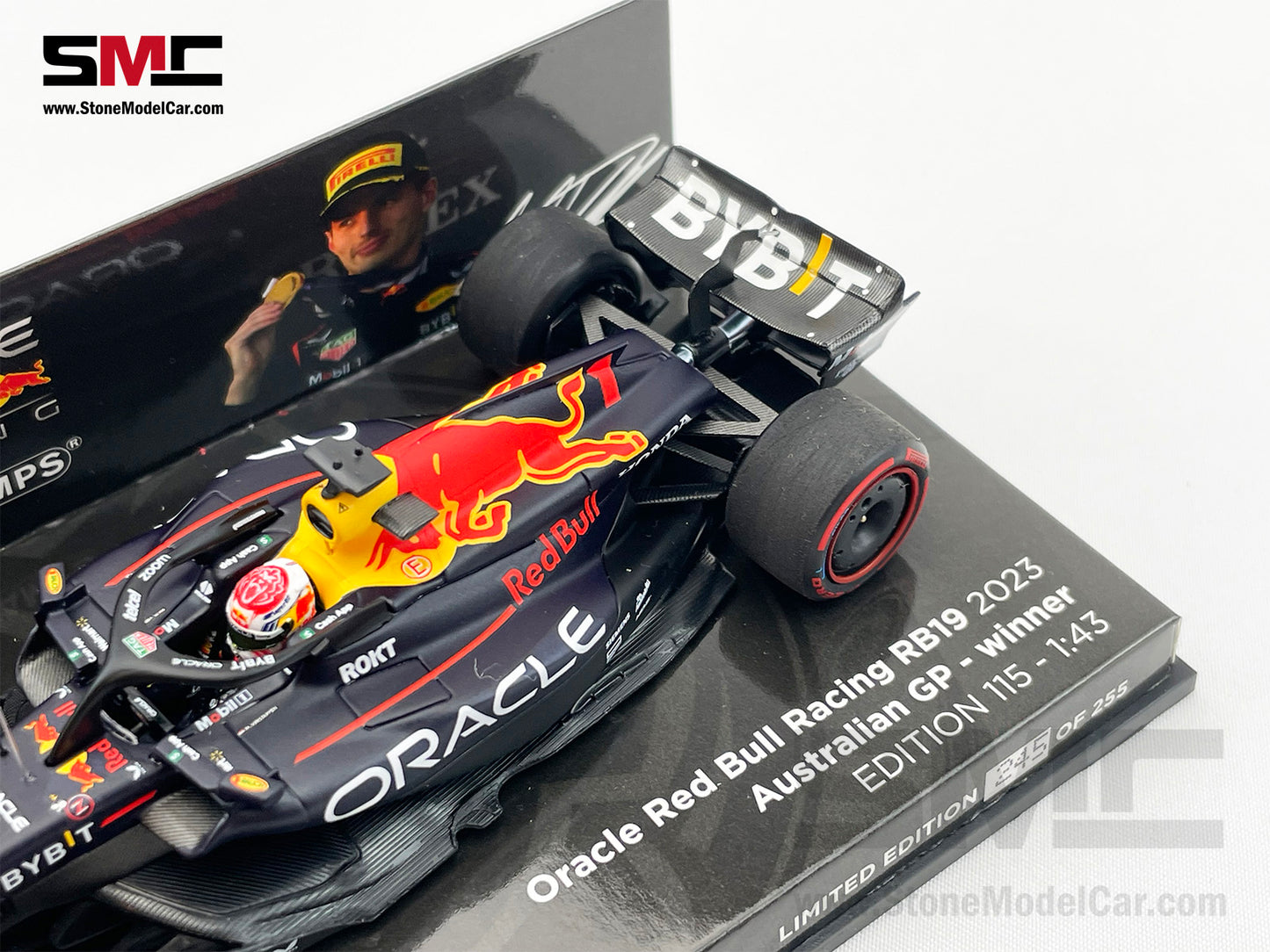 Red Bull F1 RB19 #1 Max Verstappen Australia GP 2023 World Champion 1:43 MINICHAMPS