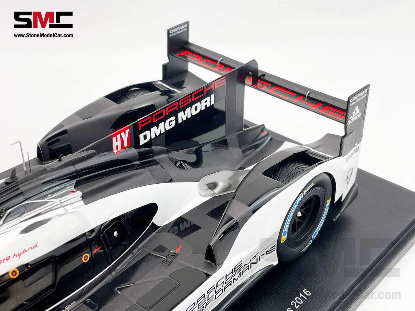 24h Le Mans 2016 Winner Porsche Team #2 919 Hybrid 1:18 Spark 18LM16 with Trophy
