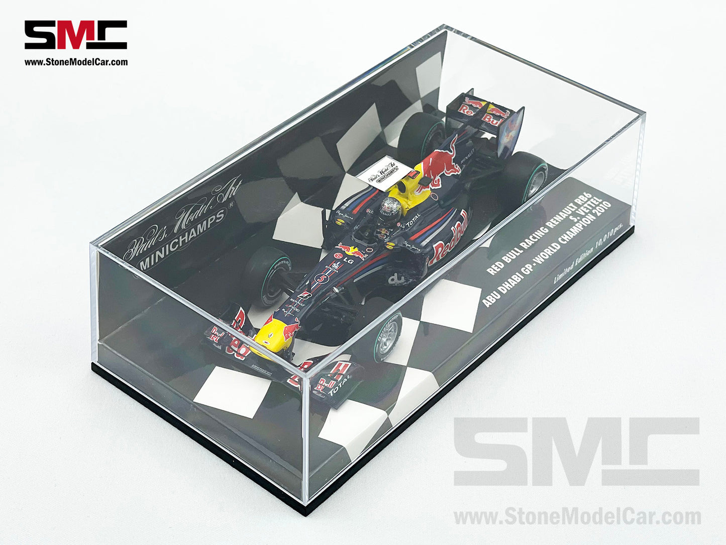 Red Bull F1 RB6 #5 Sebastian Vettel Abu Dhabi GP 2010 1st World Champion 1:43 MINICHAMPS