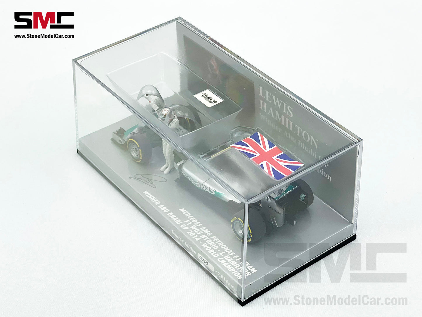 2014 2x World Champion Mercedes F1 W05 #44 Lewis Hamilton Abu Dhabi GP 1:43 MINICHAMPS with Figure