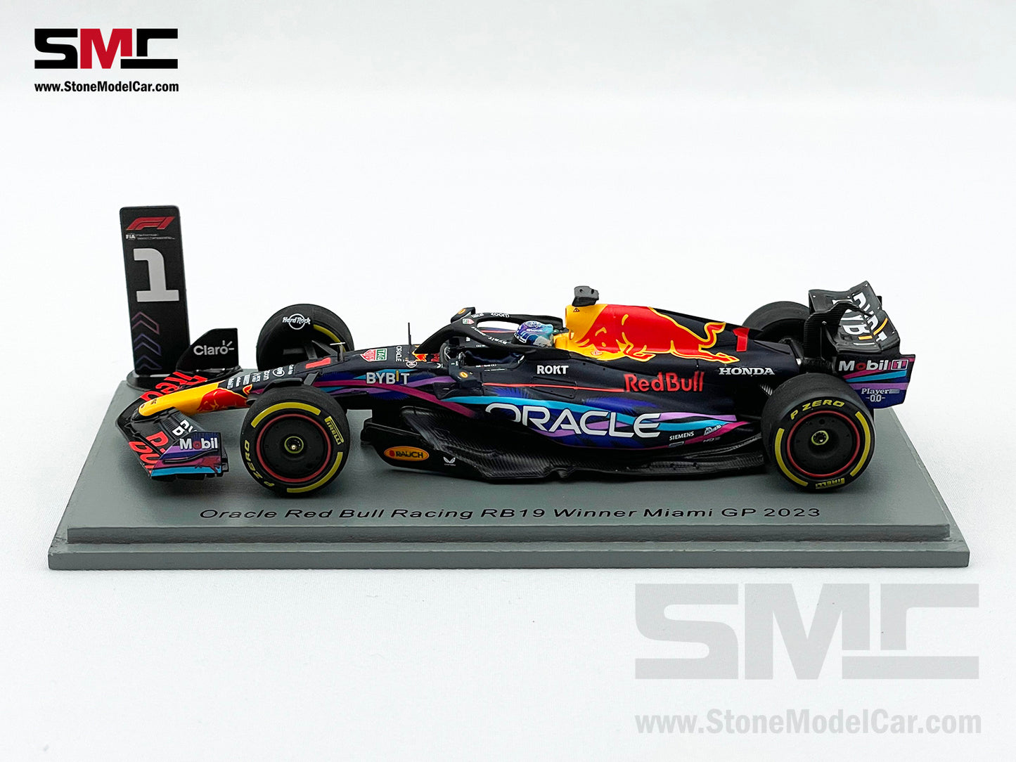 Red Bull F1 RB19 #1 Max Verstappen Winner US Miami GP 2023 World Champion Spark 1:43 S8580