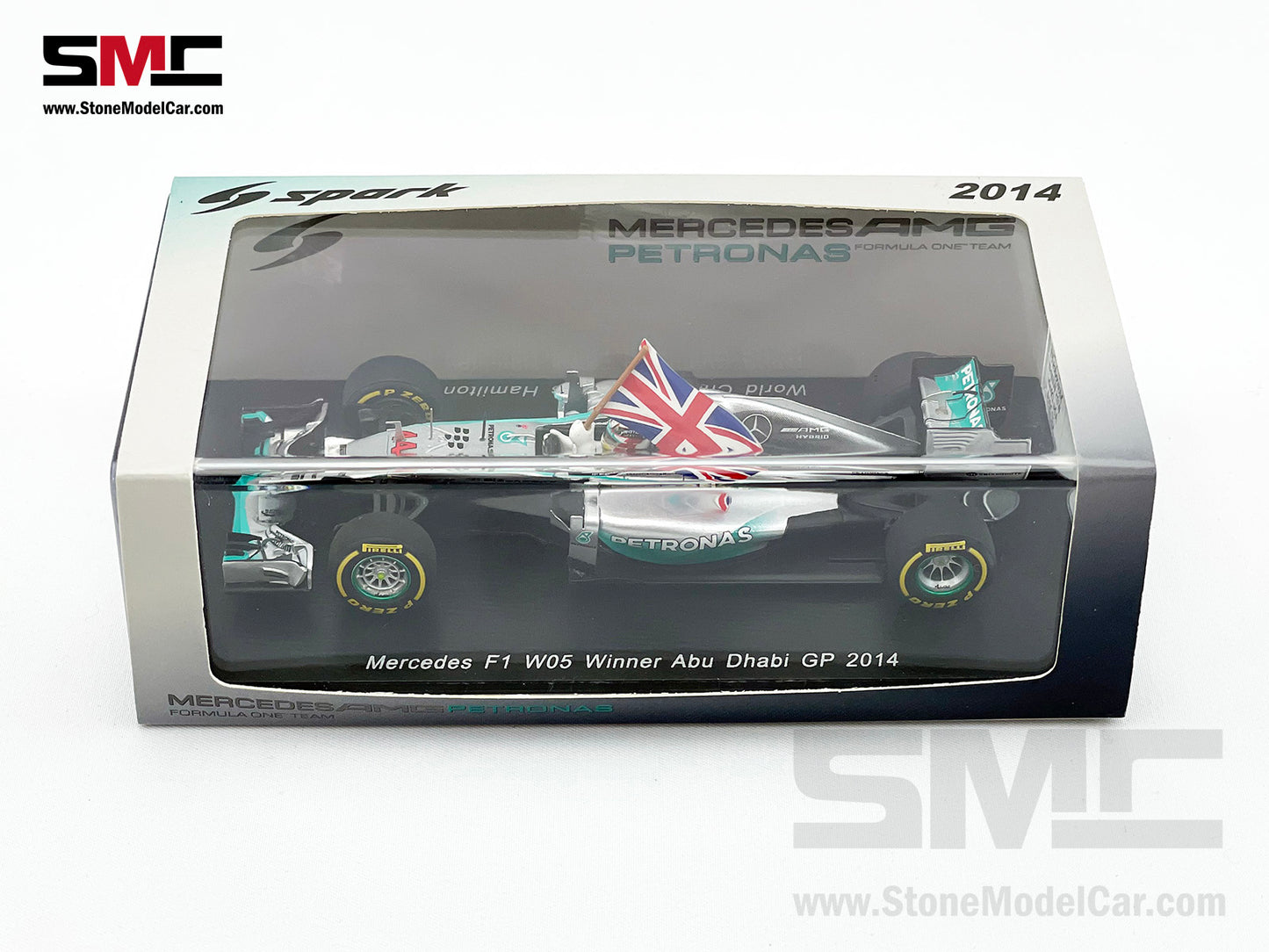 2014 2x World Champion Mercedes F1 W05 #44 Lewis Hamilton Abu Dhabi GP 1:43 Spark Holding Flag