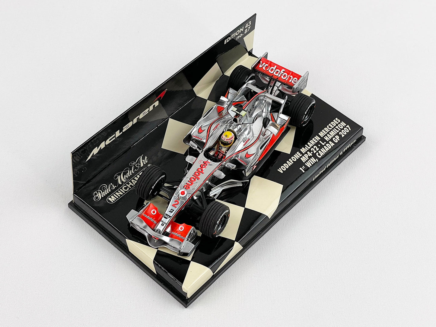 Mclaren F1 MP4-22 #2 Lewis Hamilton Canada GP 2007 1st Win 1:43 MINICHAMPS