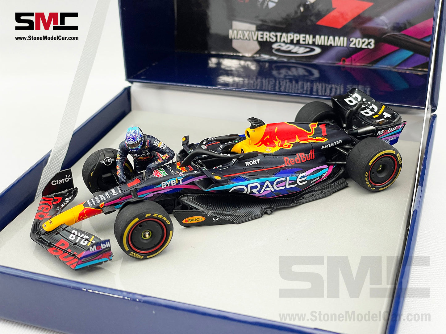 Red Bull F1 RB19 #1 Max Verstappen Winner US Miami GP 2023 World Champion Spark 1:43 Figure