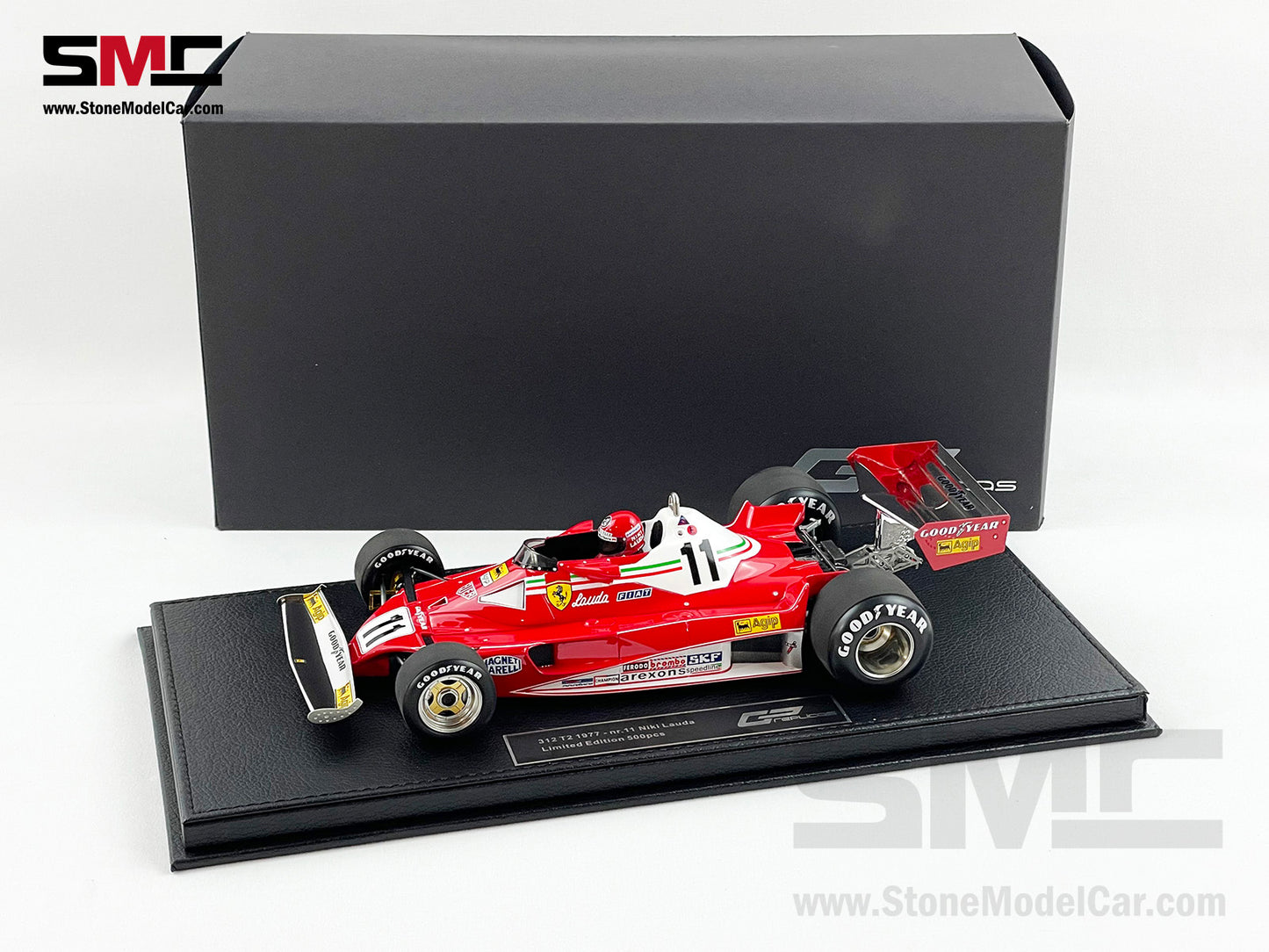 Ferrari F1 312 T2 11 Niki Lauda 1977 World Champion with Driver 1:18 GP REPLICAS