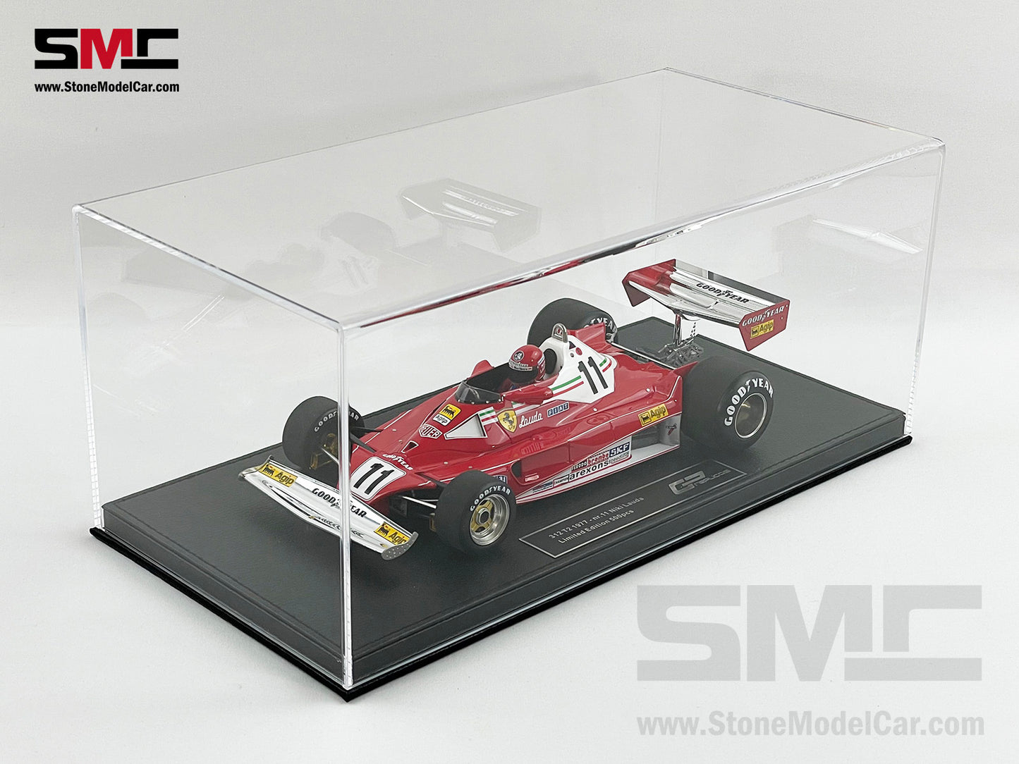 Ferrari F1 312 T2 11 Niki Lauda 1977 World Champion with Driver 1:18 GP REPLICAS