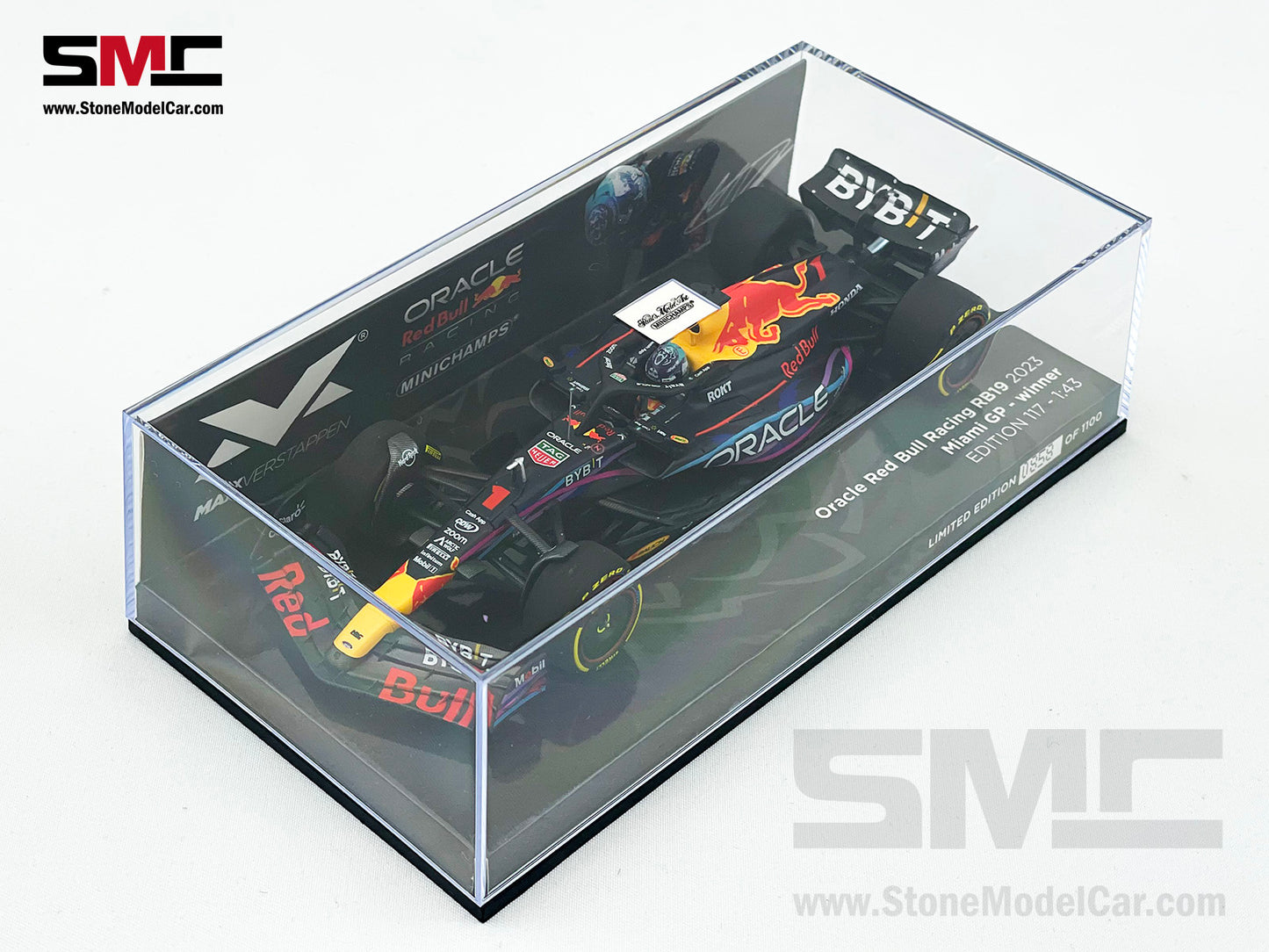 Red Bull F1 RB19 #1 Max Verstappen Winner US Miami GP 2023 World Champion 1:43 MINICHAMPS