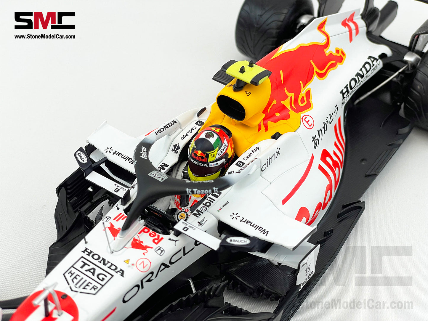 Red Bull F1 RB16B #11 Sergio Perez Turkish 2021 Special Livery 1:18 Minichamps 110211611
