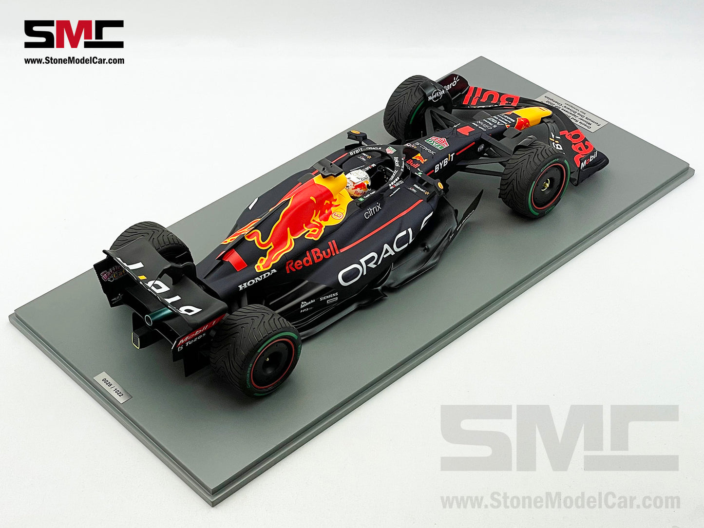 Spark 1:12 F1 Red Bull RB18 #1 Max Verstappen Japan GP 2022 World Champion 12S034