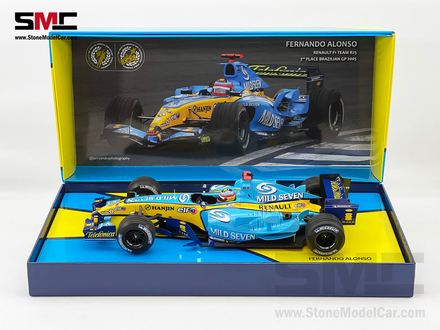 Renault F1 R25 #5 Fernando Alonso Brazil GP 2005 World Champion 1:18 MINICHAMPS Resin Edition Gift Box