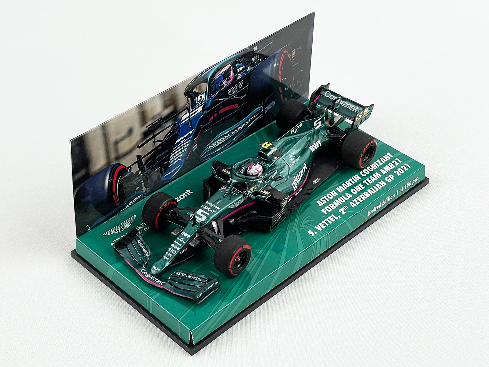 OPO 10 - Formula 1 Compatibile con Aston Martin AMR21#5 S. Vettel 2nd Azerbaigian GP Formula 1 2021 - Modello Auto 1/24 - OR068 OPO 10 - Formula 1 Compatibile con Aston Martin AMR21#5 S. Vettel 2nd Azerbaigian GP Formula 1 2021 - Modello Auto 1/24 - OR068