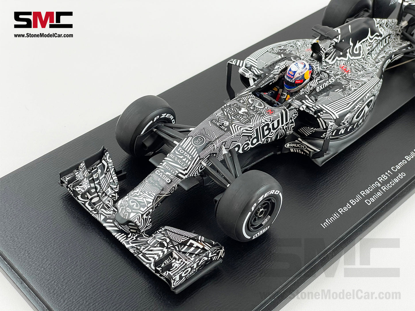 1:18 Spark Red Bull F1 RB11 #3 Daniel Ricciardo Special Testing Livery 2015