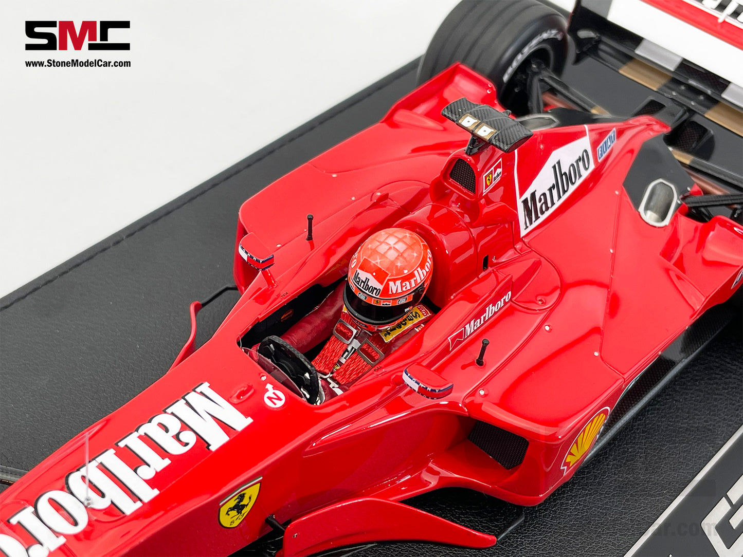 Ferrari F1 F1-2000 #3 Michael Schumacher Italy GP 2000 World Champion 1:18 GP REPLICAS with Driver & Decal