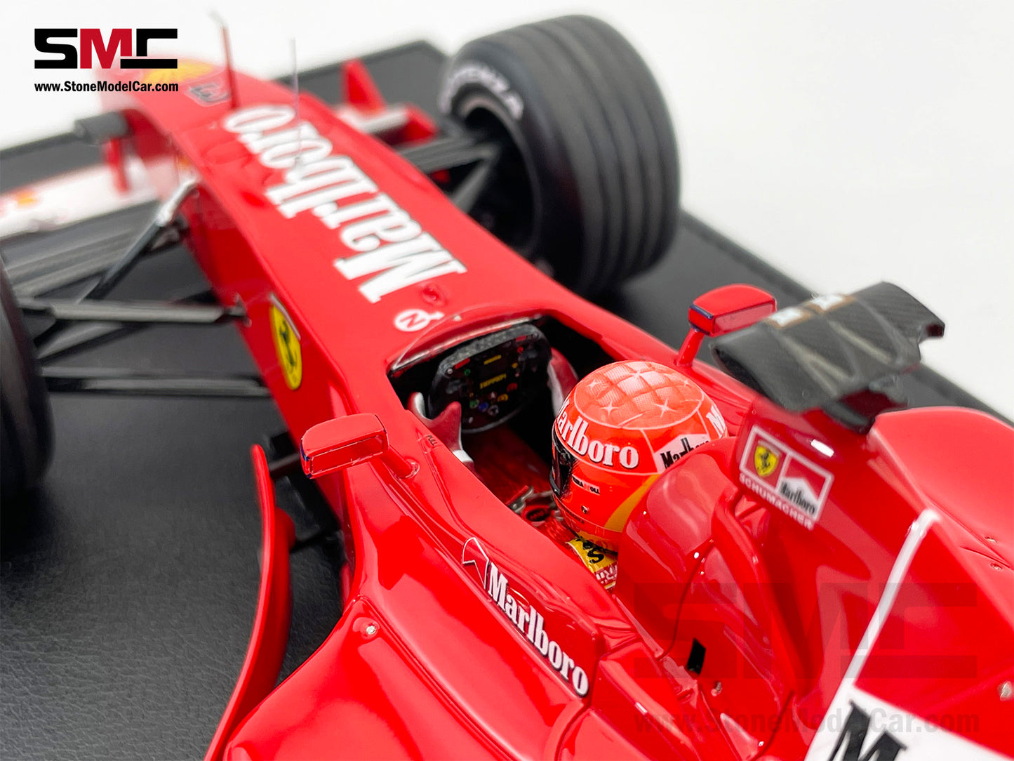 Ferrari F1 F1-2000 #3 Michael Schumacher Japan GP 2000 World Champion 1:18 GP REPLICAS with Driver & Decal