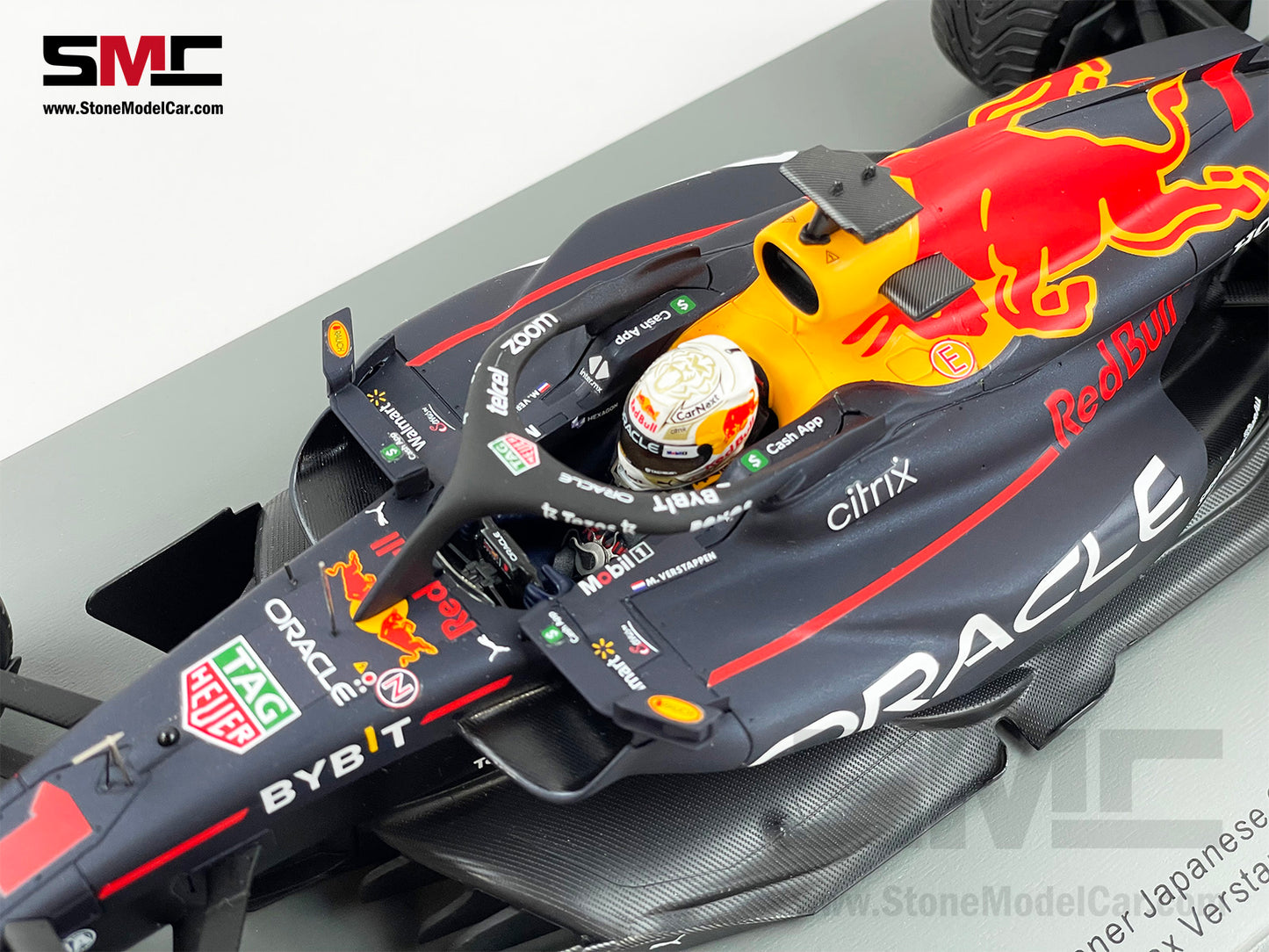 #1 Max Verstappen 2022 World Champion Red Bull F1 RB18 Japan GP 1:18 Spark 18S774