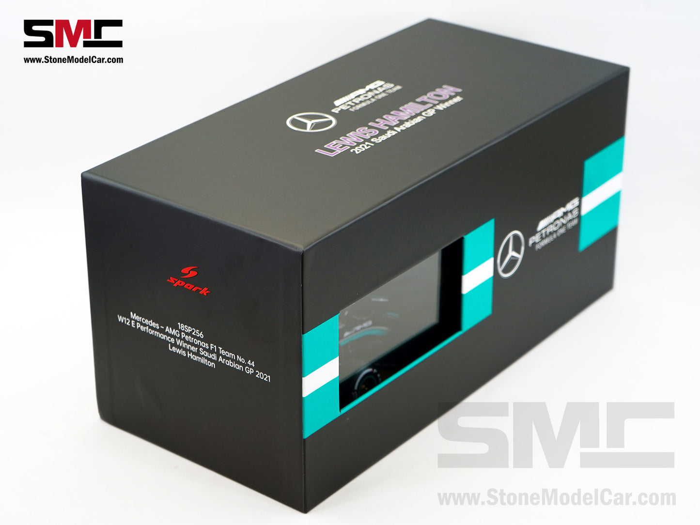 Mercedes AMG F1 W12 #44 Lewis Hamilton Saudi Arabian GP 2021 Winner 1:18 Spark Figure Edition