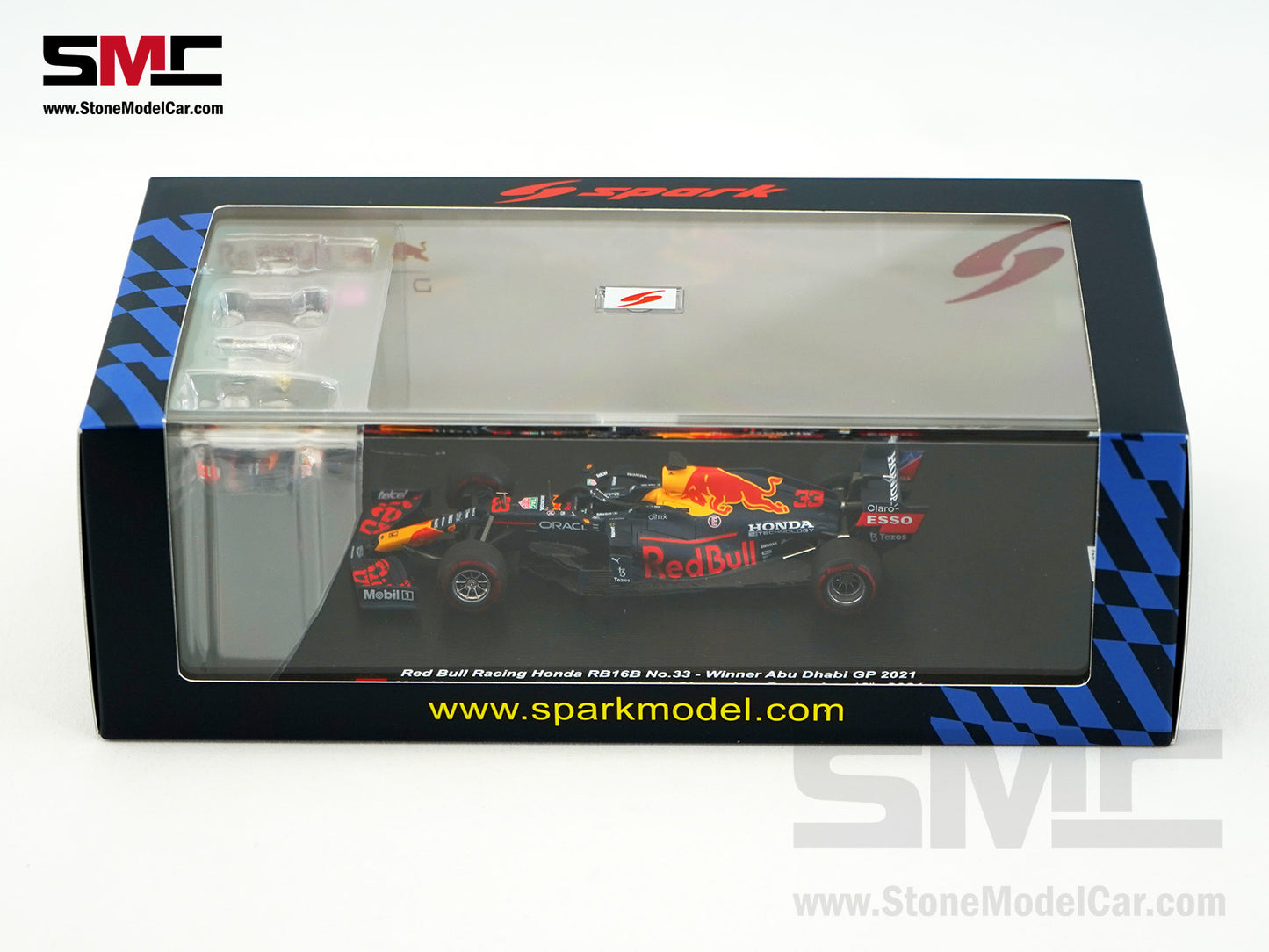 Red Bull RB16B #33 Max Verstappen Abu Dhabi GP Winner 2021 F1 World Champion 1:43 Spark Figure