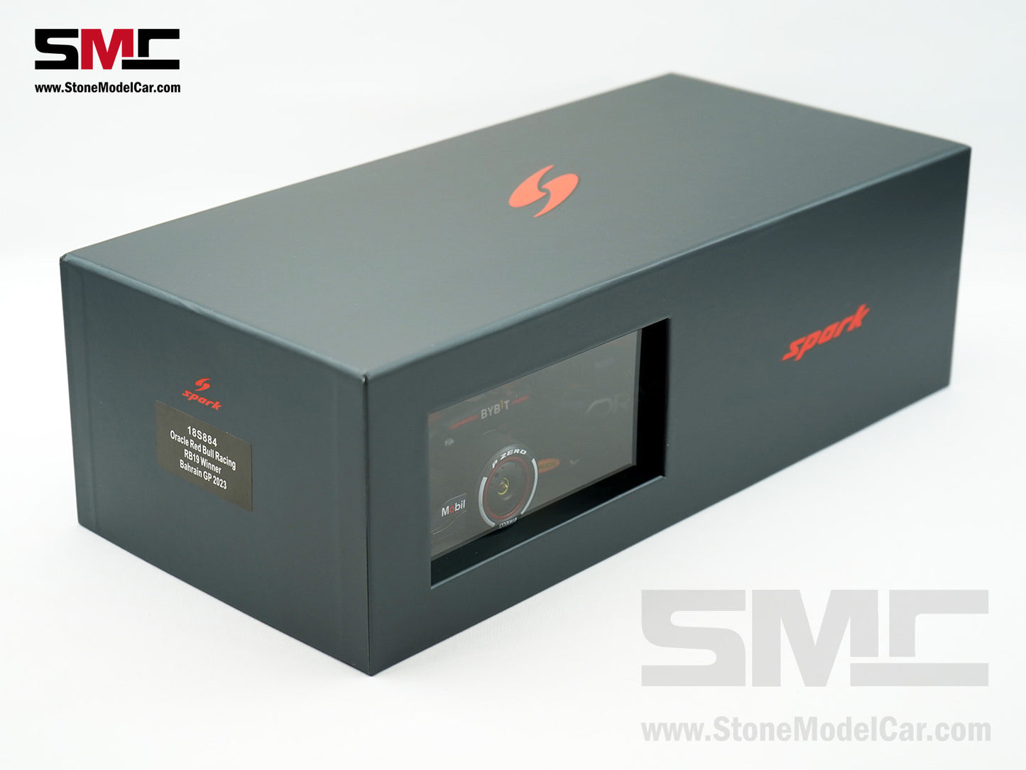 Red Bull F1 RB19 #1 Max Verstappen Winner Bahrain GP 2023 World Champion Spark 1:18 18S884
