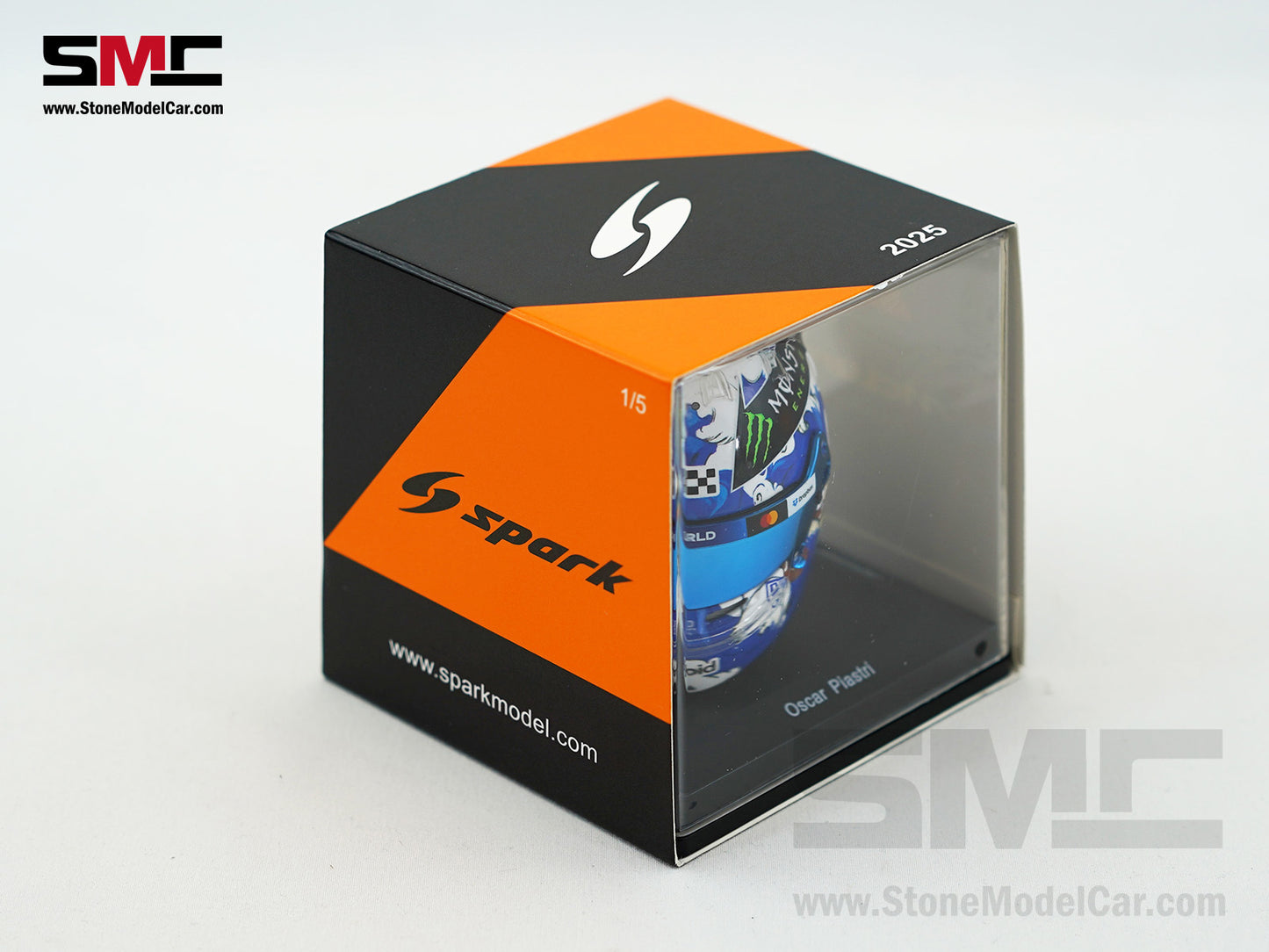 McLaren F1 MCL39 #81 Oscar Piastri Japanese GP 2025 Special Livery Spark 1:5 Helmet
