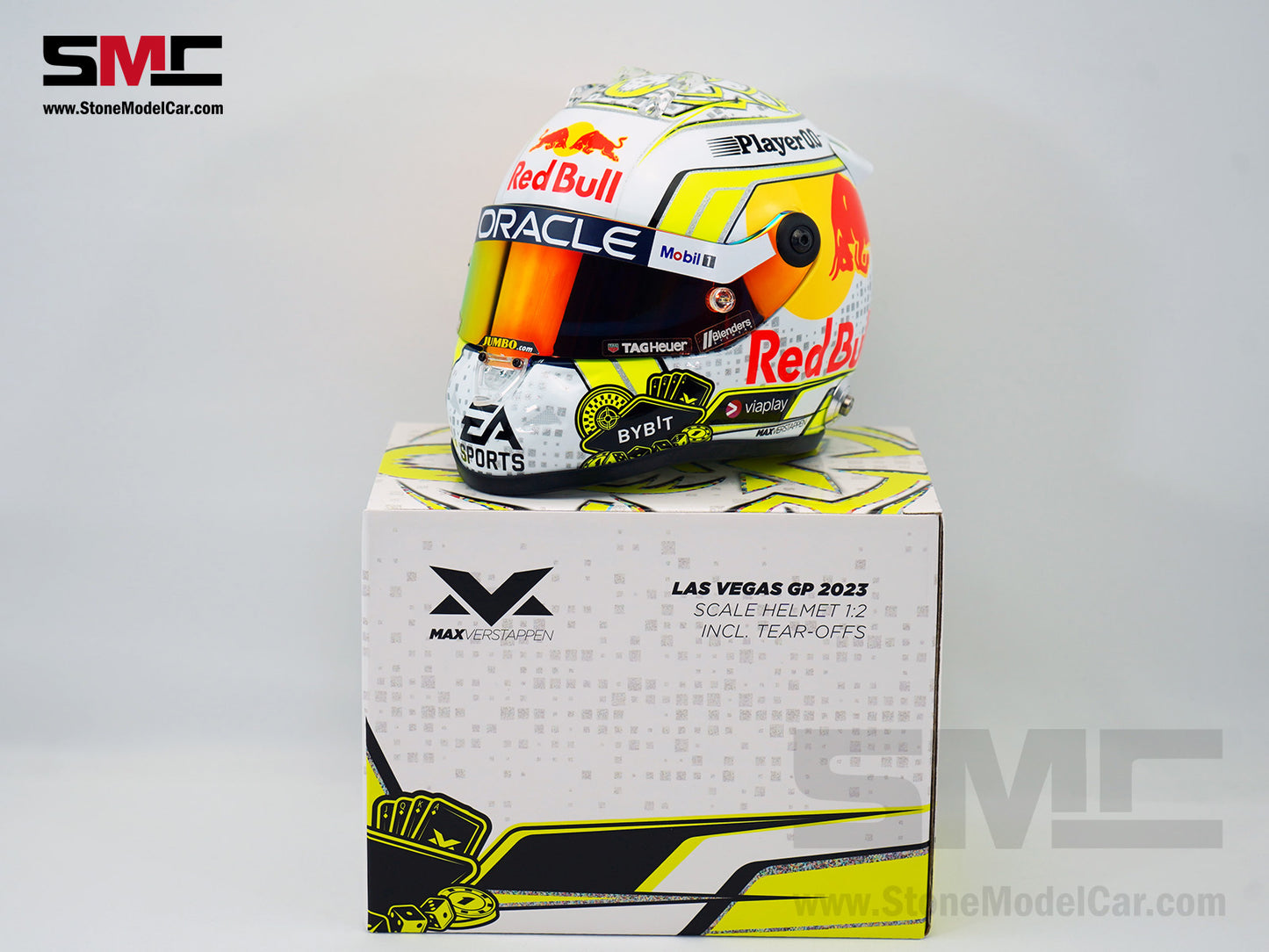 Red Bull F1 RB19 #1 Max Verstappen Las Vegas 2023 Schuberth 1:2 Miniature Helmet