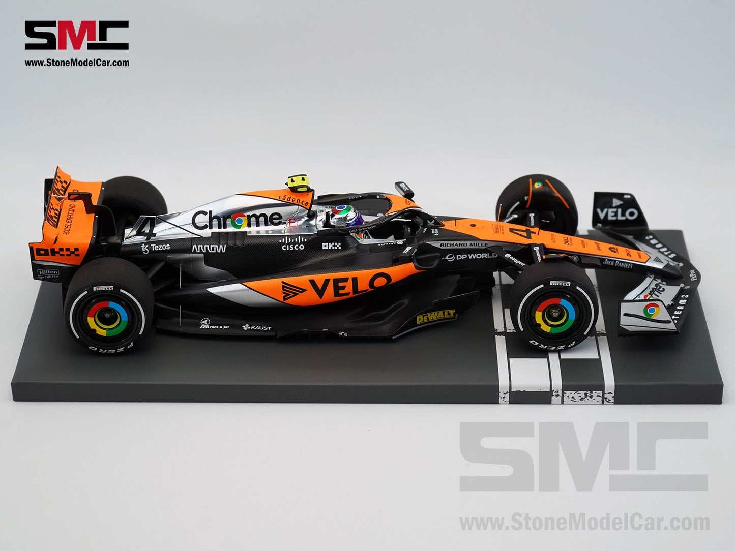 McLaren F1 MCL60 #4 Lando Norris 2nd British GP 2023 Special Livery 1:18 MINICHAMPS