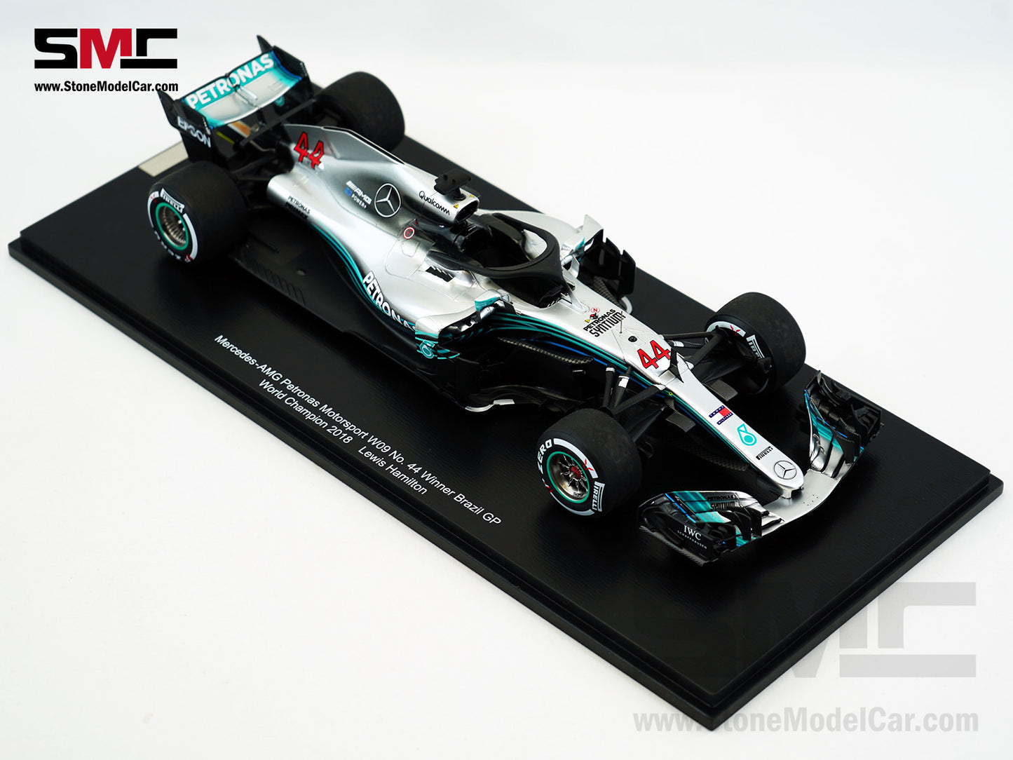 Mercedes AMG F1 W09 #44 Lewis Hamilton Brazil GP 2018 World Champion Spark 1:18 Figure Edition