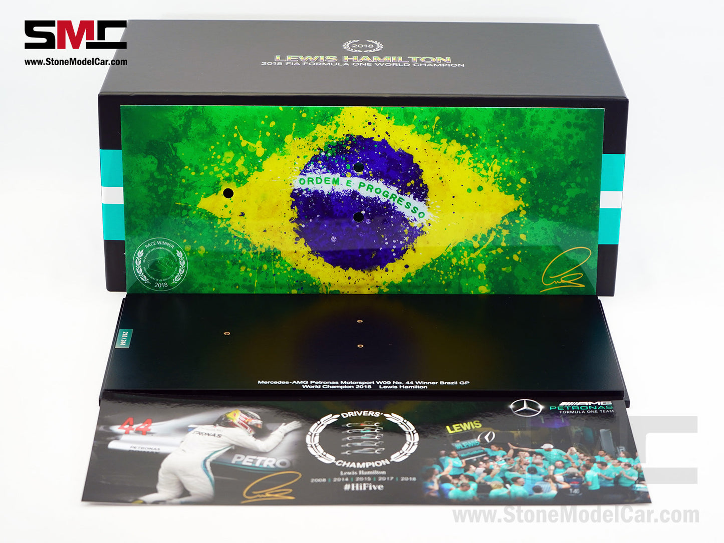 Mercedes AMG F1 W09 #44 Lewis Hamilton Brazil GP 2018 World Champion Spark 1:18 Figure Edition