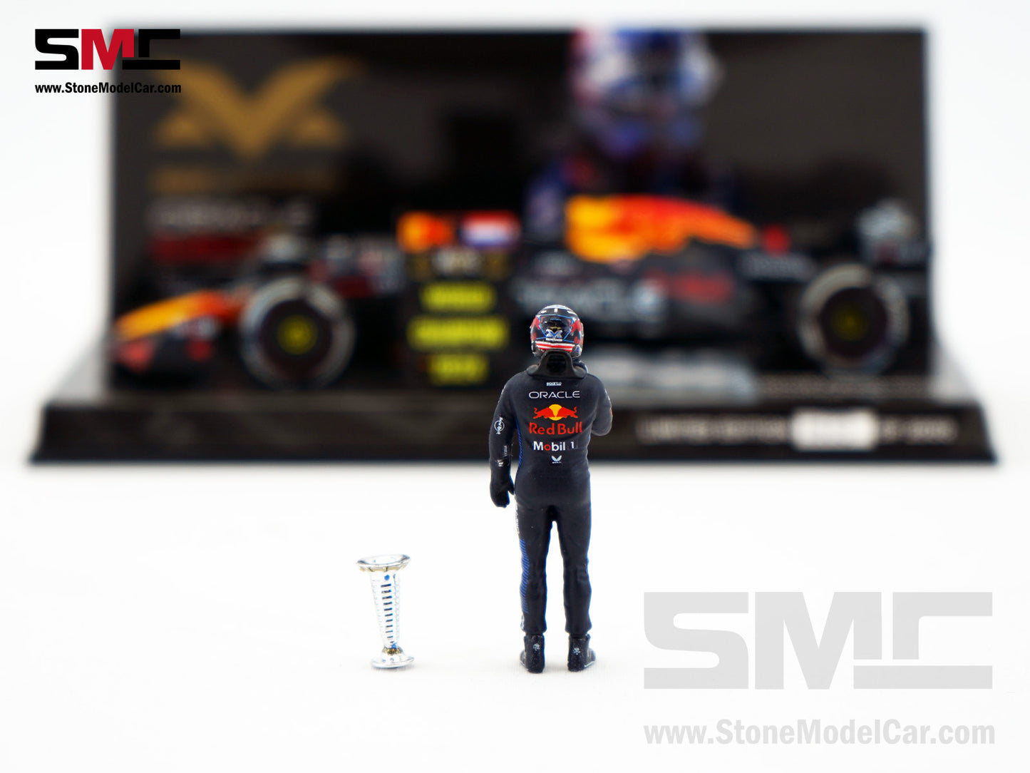 Red Bull F1 RB20 #1 Max Verstappen Las Vegas GP 2024 World Champion MINICHAMPS 1:43 Figure Special Edition
