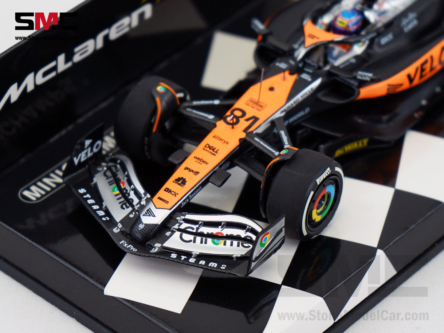 McLaren F1 MCL60 #81 Oscar Piastri 4th British GP 2023 Special Livery 1:43 MINICHAMPS