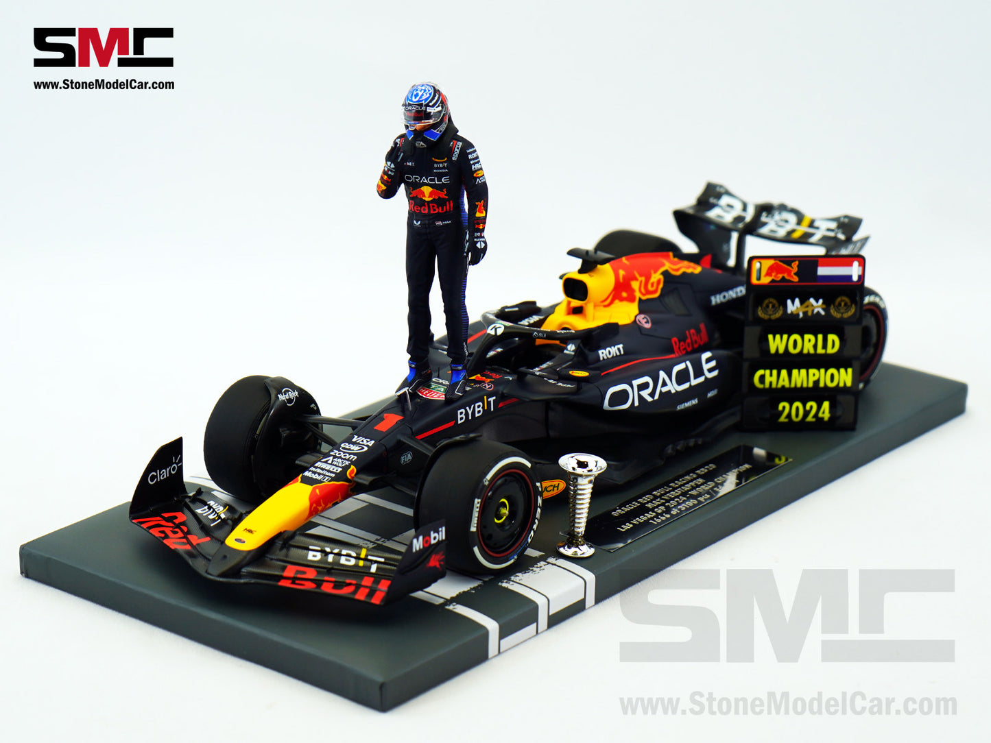 Red Bull F1 RB20 #1 Max Verstappen Las Vegas GP 2024 World Champion MINICHAMPS 1:18 Figure Special Edition