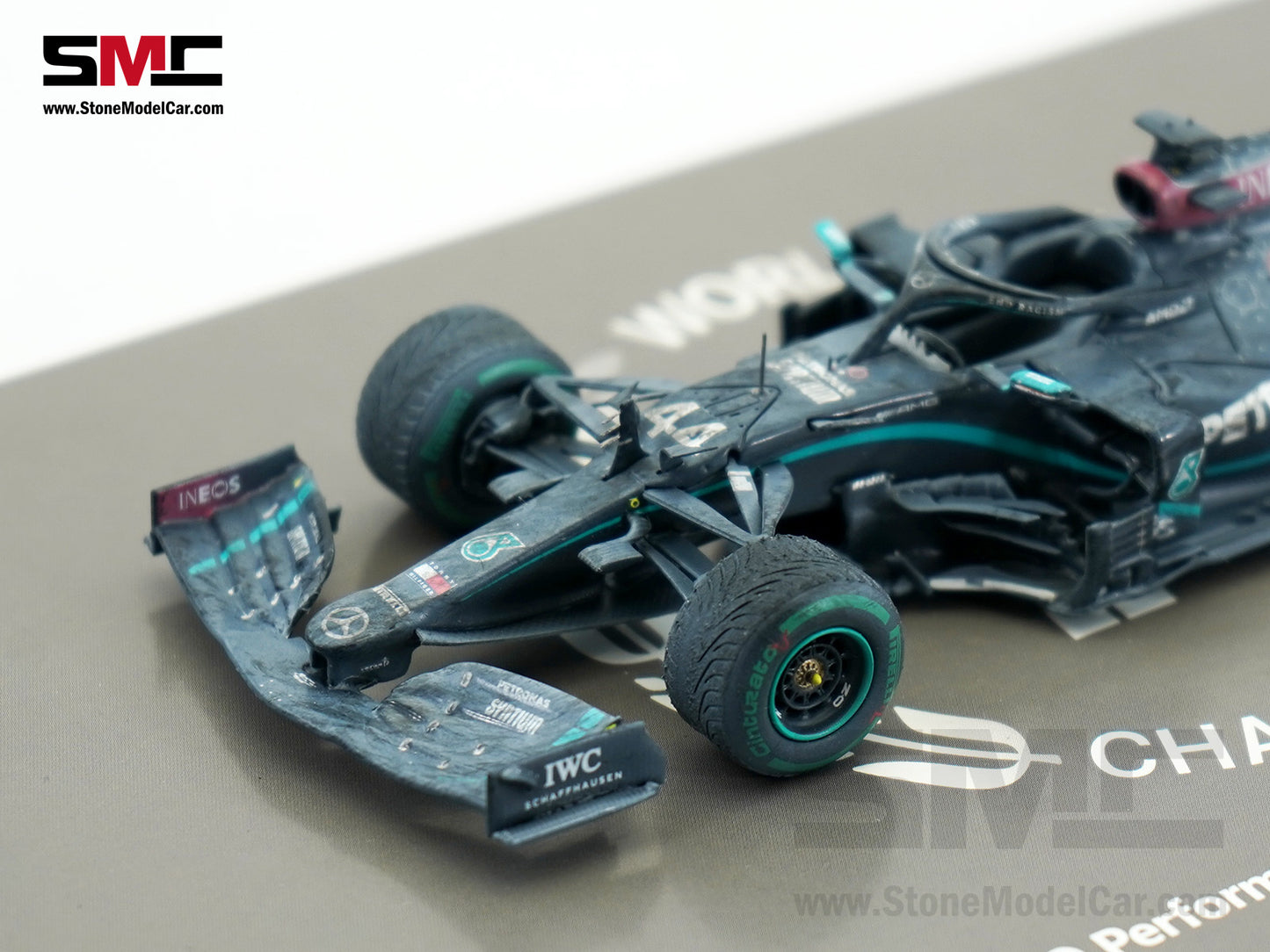 Mercedes F1 W11 #44 Lewis Hamilton Turkey GP 2020 7x World Champion 1:43 Spark Figure Special Edition