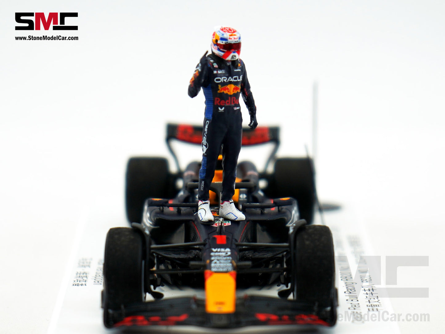Red Bull F1 RB20 #1 Max Verstappen Chinese GP Winner 2024 World Champion 1:43 Spark Special