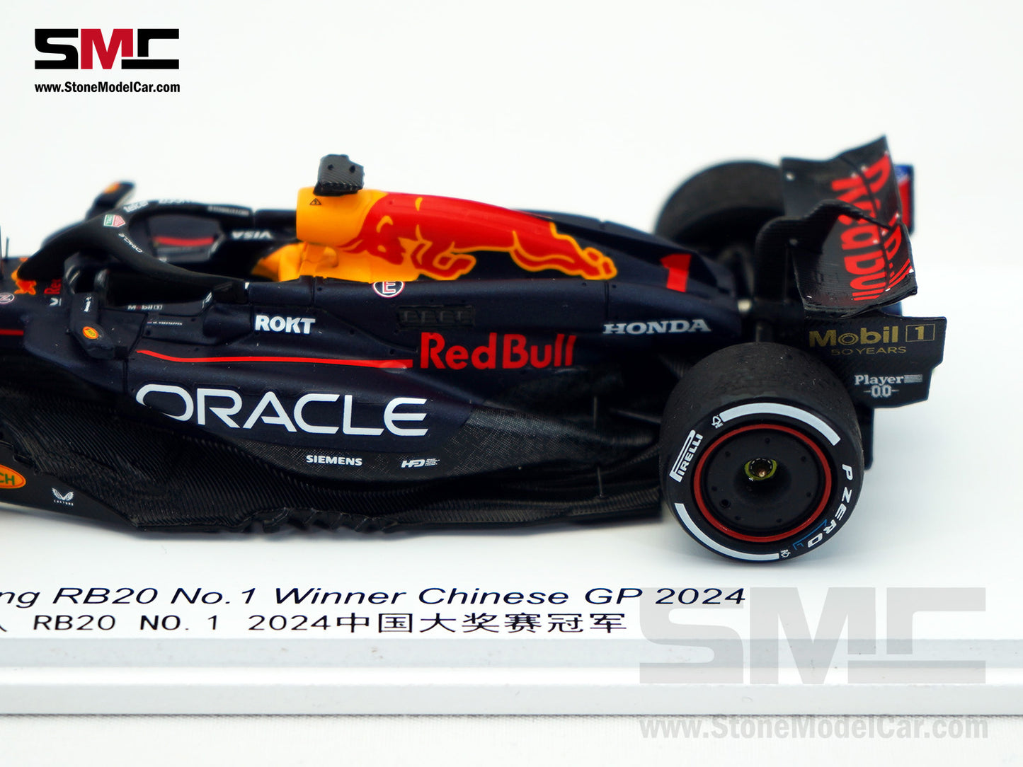 Red Bull F1 RB20 #1 Max Verstappen Chinese GP Winner 2024 World Champion 1:43 Spark Special