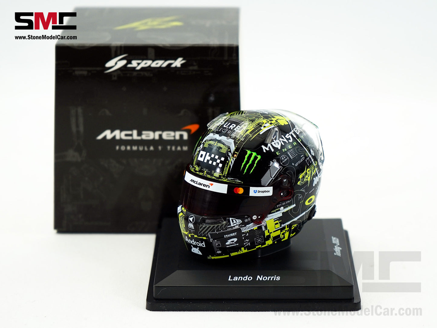 McLaren F1 MCL39 #4 Lando Norris Pre-Season Testing 2025 Special Livery Spark 1:5 Miniature Helmet