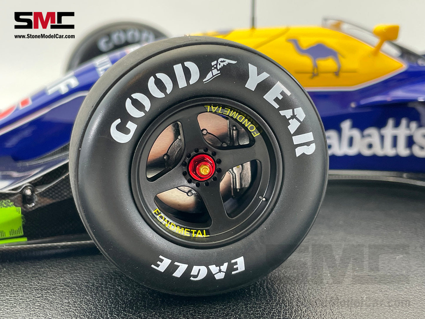 Williams F1 FW14B #5 Nigel Mansell British Winner 1992 World Champion 1:12 GP Replicas with CAMEL