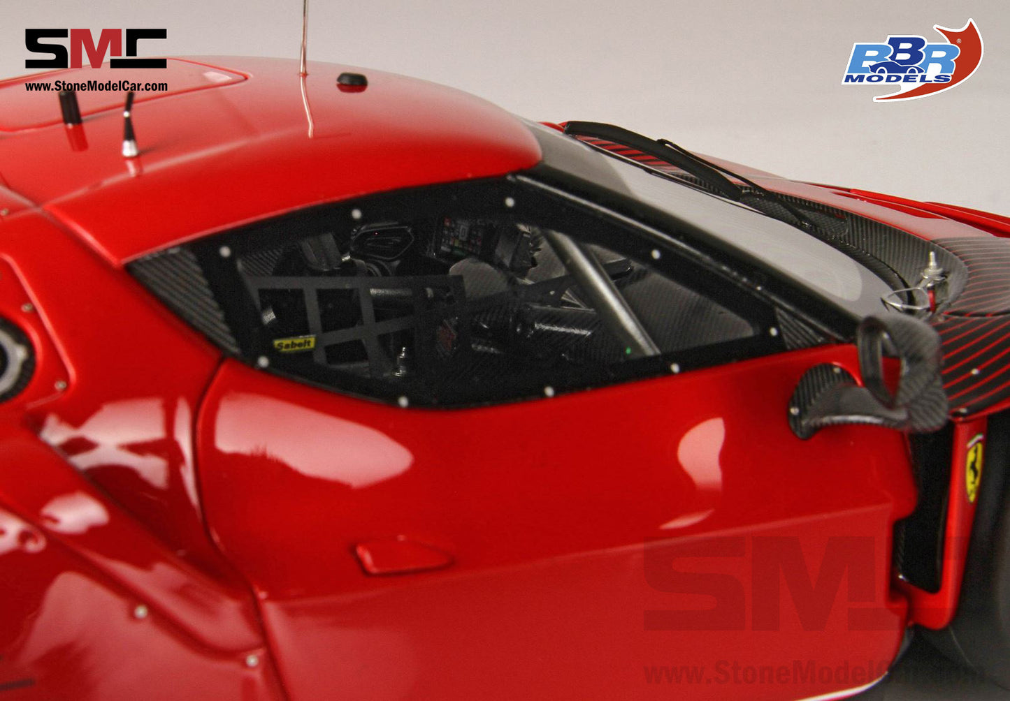 BBR 1:18 Ferrari 296 GT3 2022 - Rosso Corsa 322 Red P18225A with Leather Base