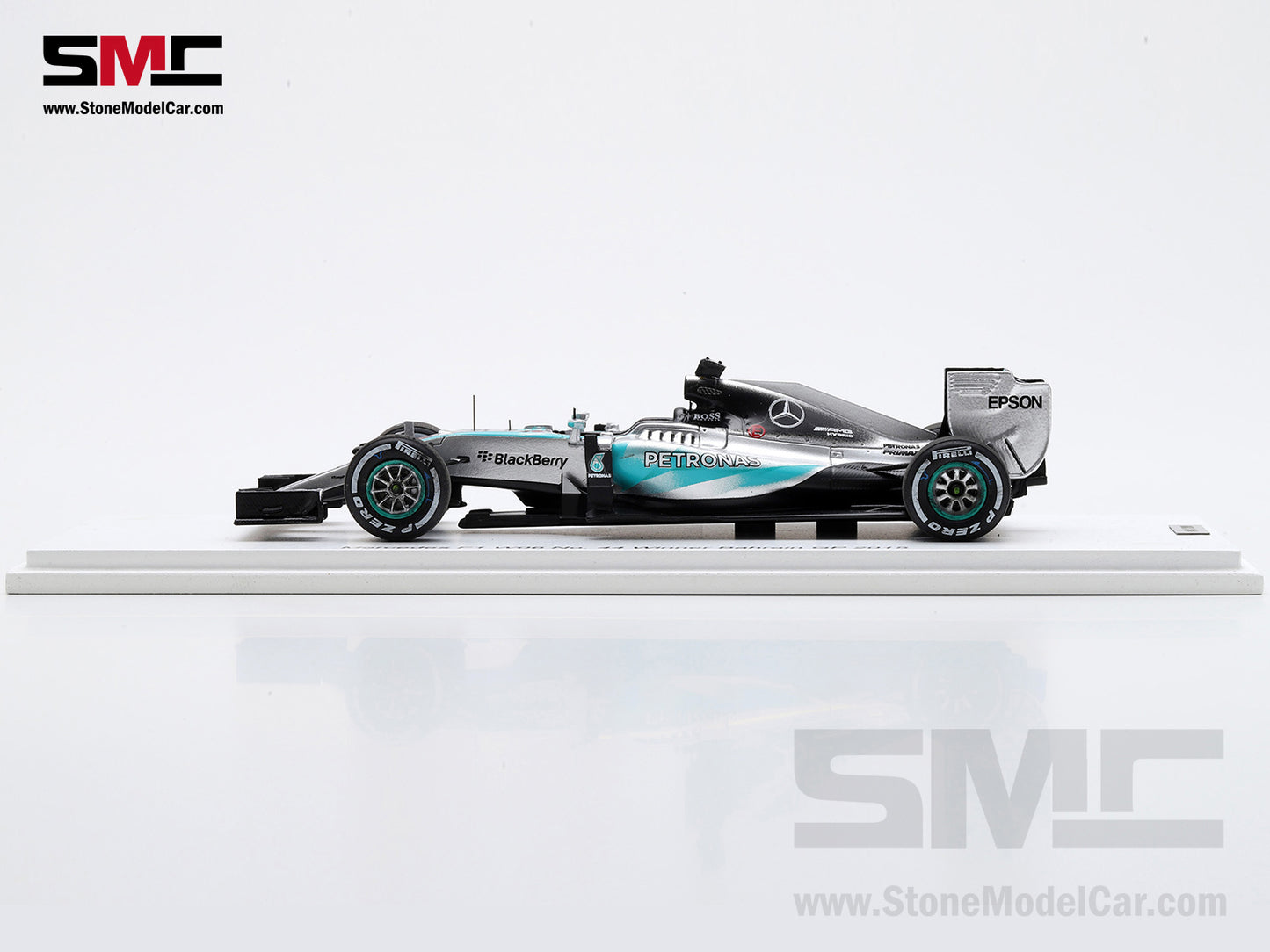 Mercedes F1 W06 #44 Lewis Hamilton Bahrain GP 2015 3x World Champion 1:43 Spark Special Figure Edition