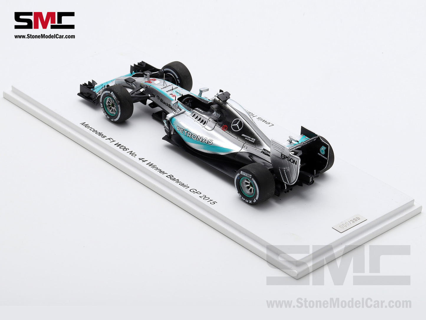 Mercedes F1 W06 #44 Lewis Hamilton Bahrain GP 2015 3x World Champion 1:43 Spark Special Figure Edition
