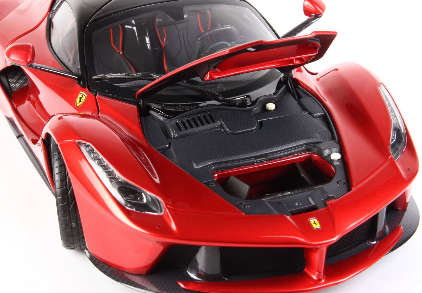 BBR High End Ferrari 1:18 LaFerrari Metallic Red Fire Rosso Fuoco Met Full Open