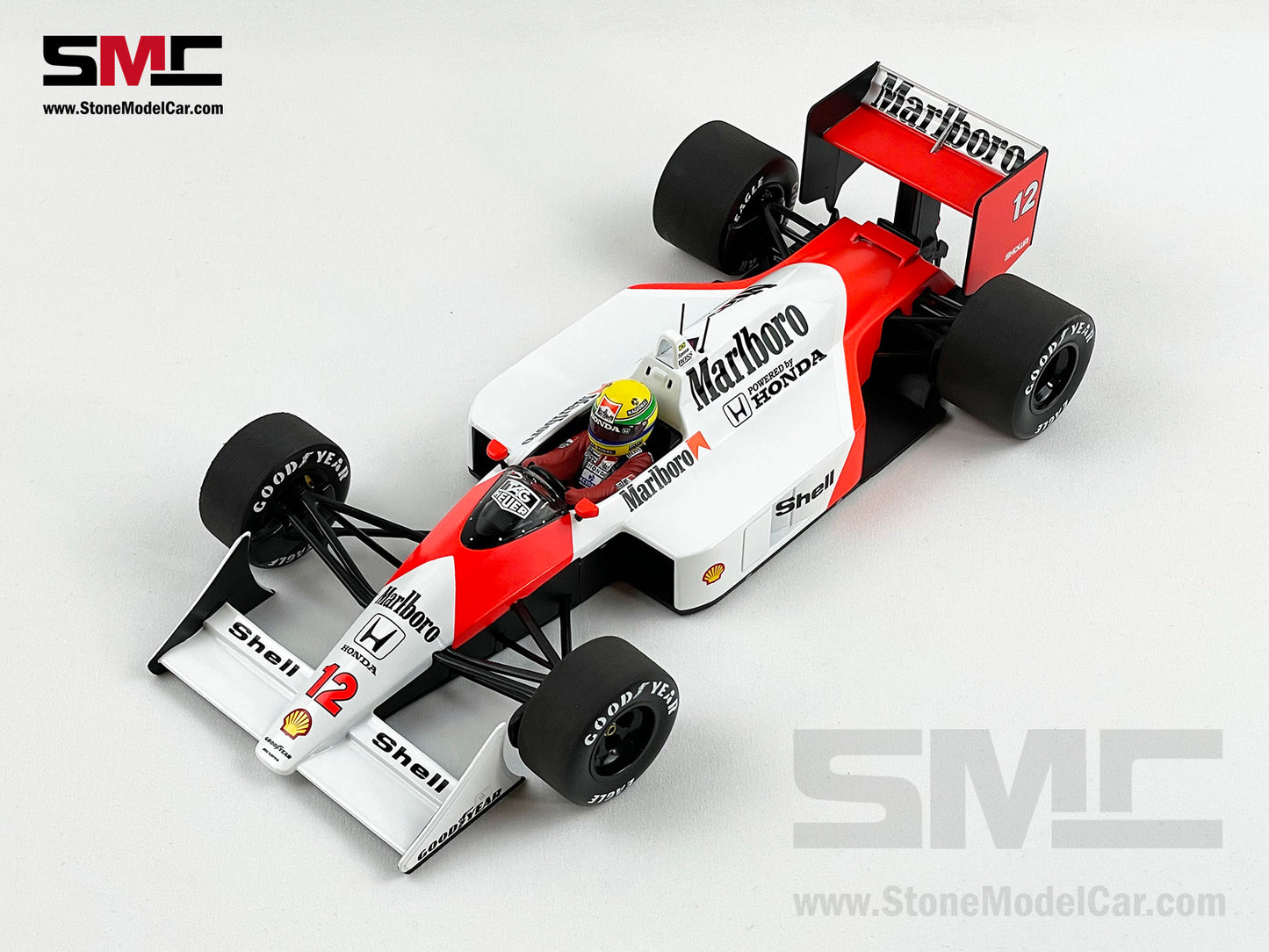 Mclaren F1 MP4/4 Ayrton Senna Japan 1988 World Champion 1:18 MINICHAMPS with Decal