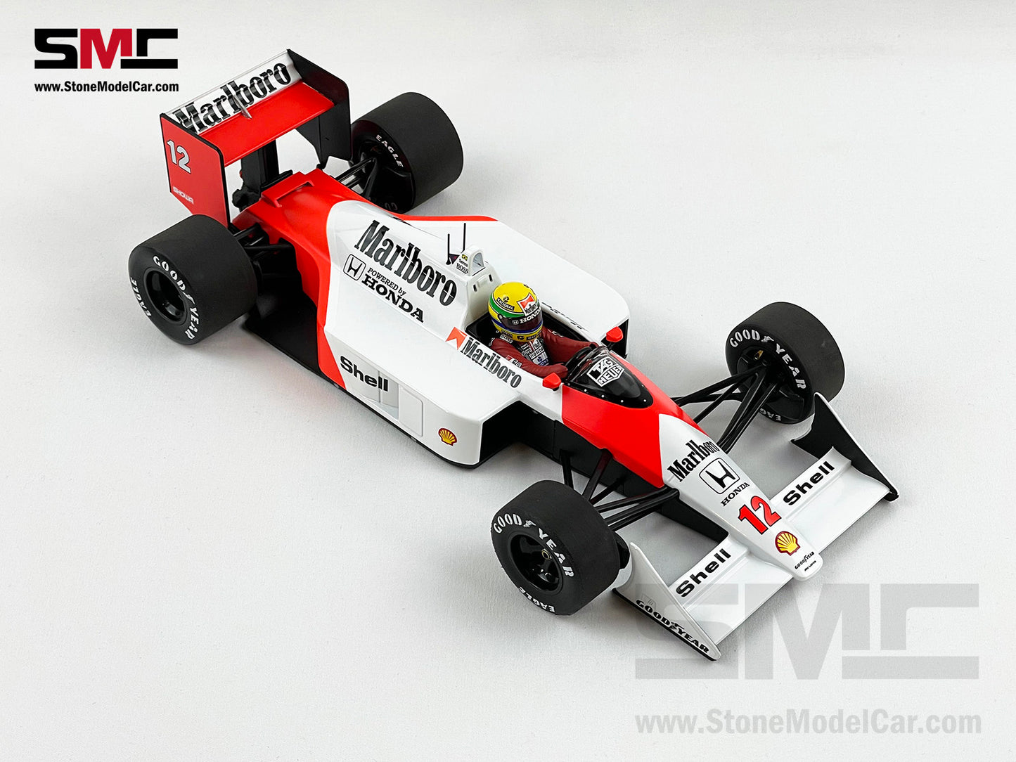 Mclaren F1 MP4/4 Ayrton Senna Japan 1988 World Champion 1:18 MINICHAMPS with Decal