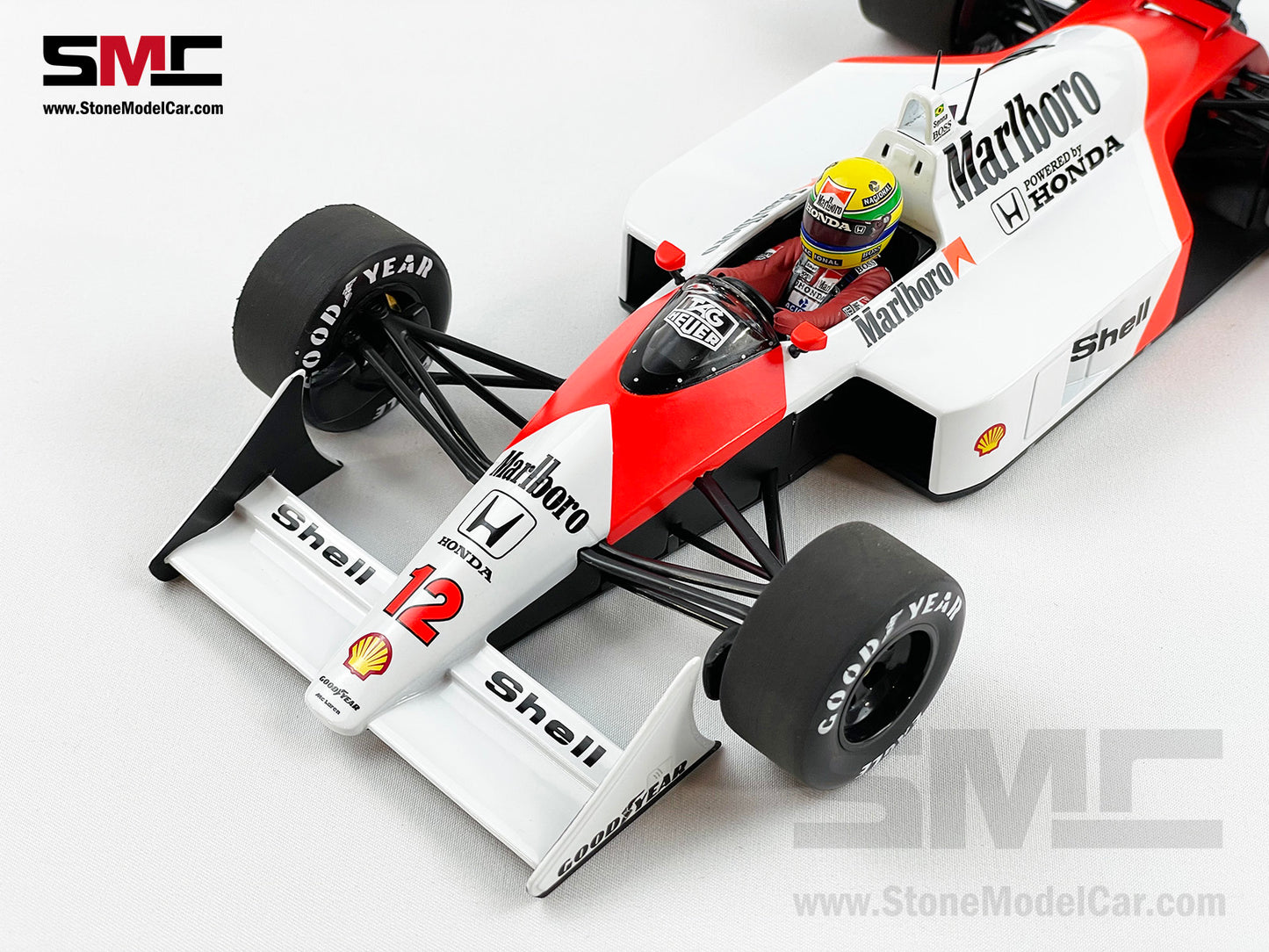 Mclaren F1 MP4/4 Ayrton Senna Japan 1988 World Champion 1:18 MINICHAMPS with Decal