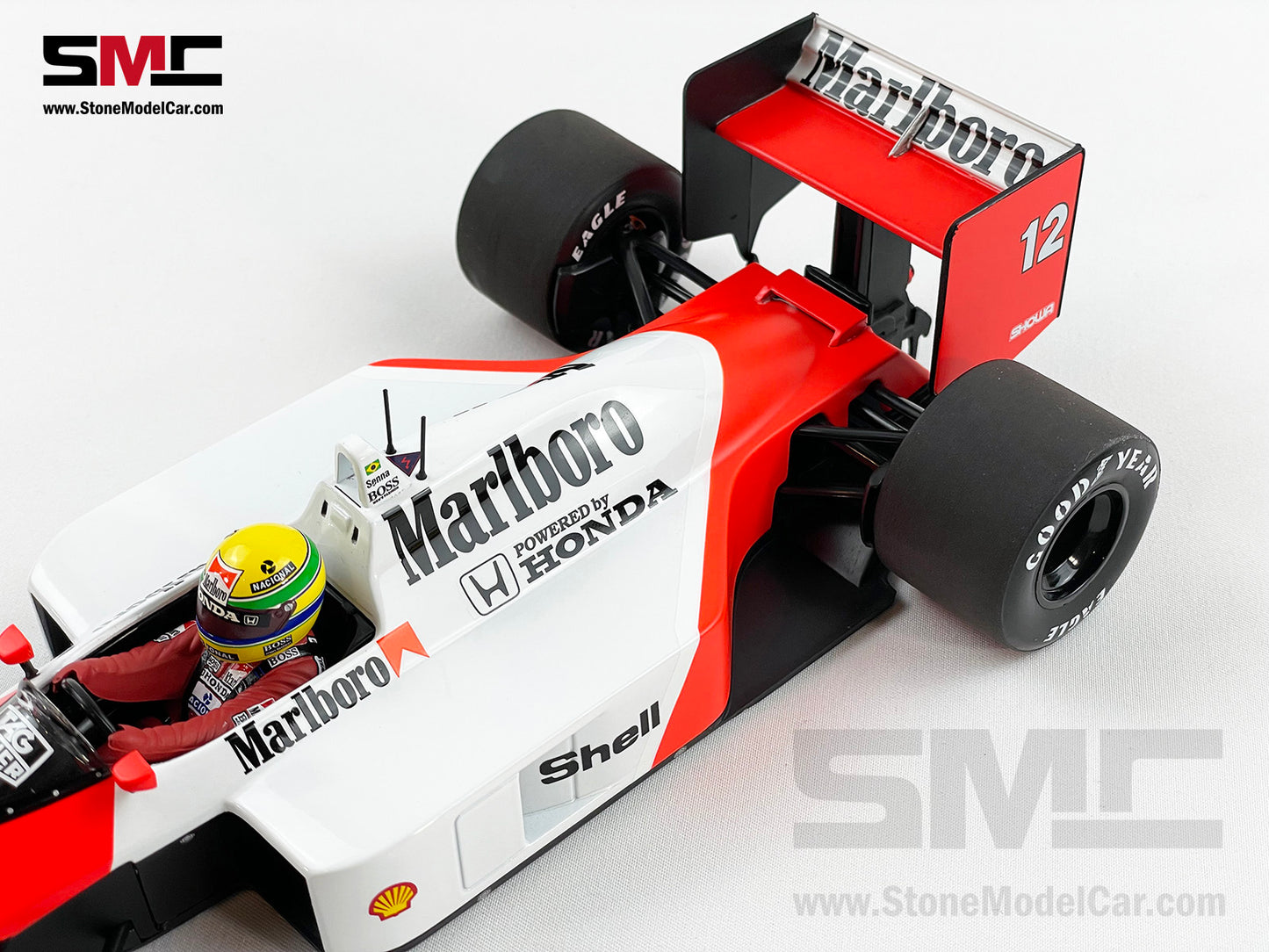 Mclaren F1 MP4/4 Ayrton Senna Japan 1988 World Champion 1:18 MINICHAMPS with Decal