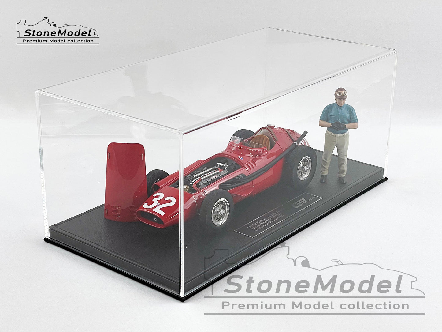 Maserati F1 250F #32 Juan Manuel Fangio Monaco GP 1957 World Champion 1:18 with Figure