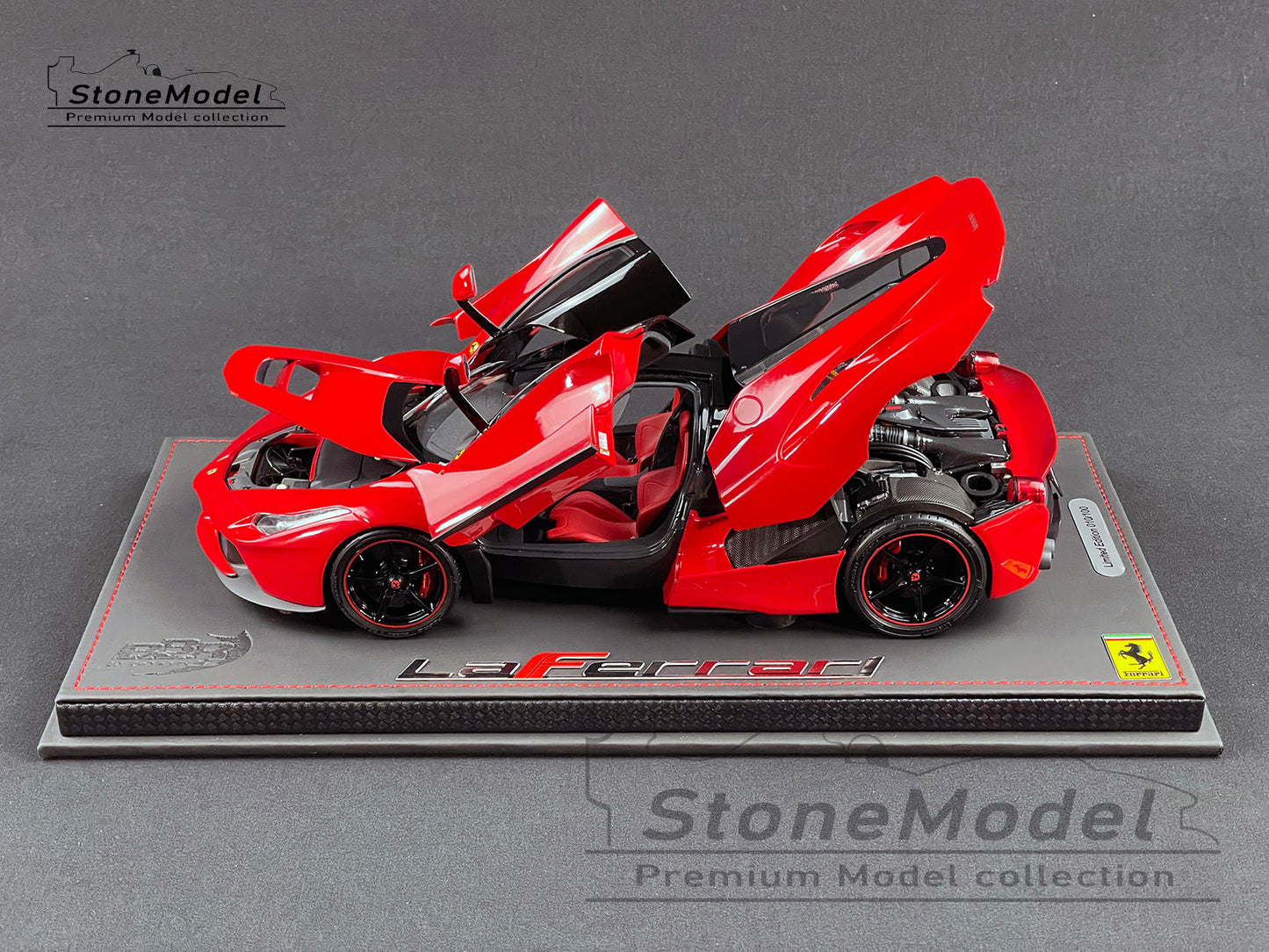 BBR High End Ferrari 1:18 LaFerrari Rosso Corsa 322 Red Diecast Full Open