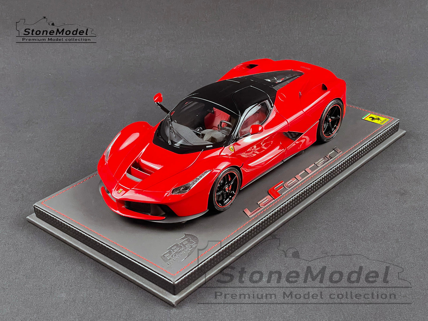 BBR High End Ferrari 1:18 LaFerrari Rosso Corsa 322 Red Diecast Full Open